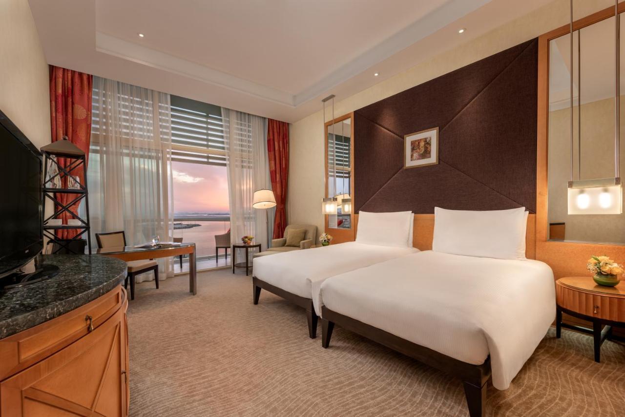 Al Raha Beach Resort & Spa Abu Dhabi Exterior foto